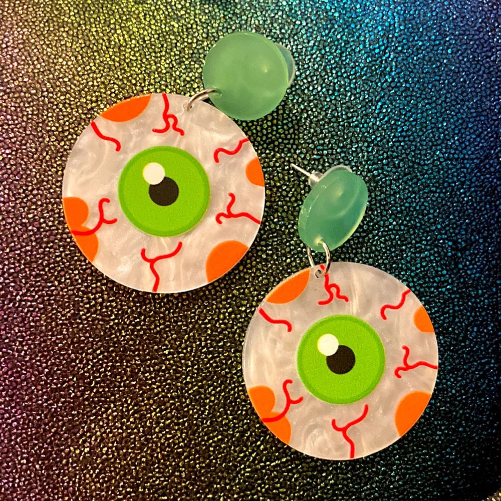 EYEBALL EARRINGS